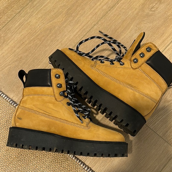 Tan Suede High-Top Boots - Picture 4 of 10